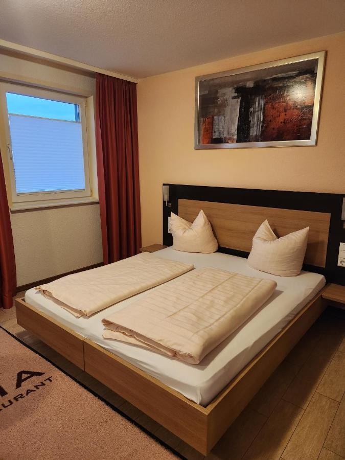 Hotel La Baia Cochem Bilik gambar
